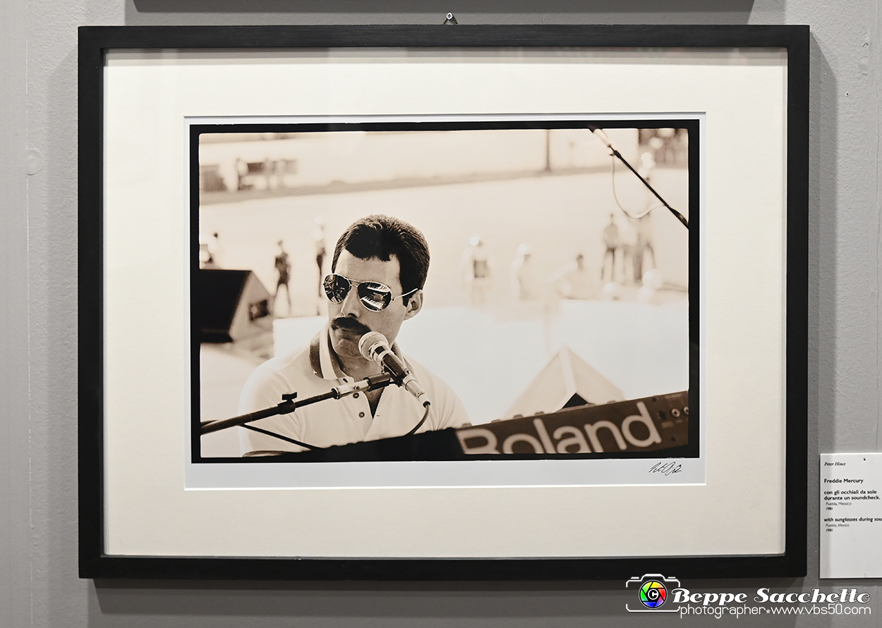 VBS_1783 - Mostra Peter Hince - Queen Experience.jpg